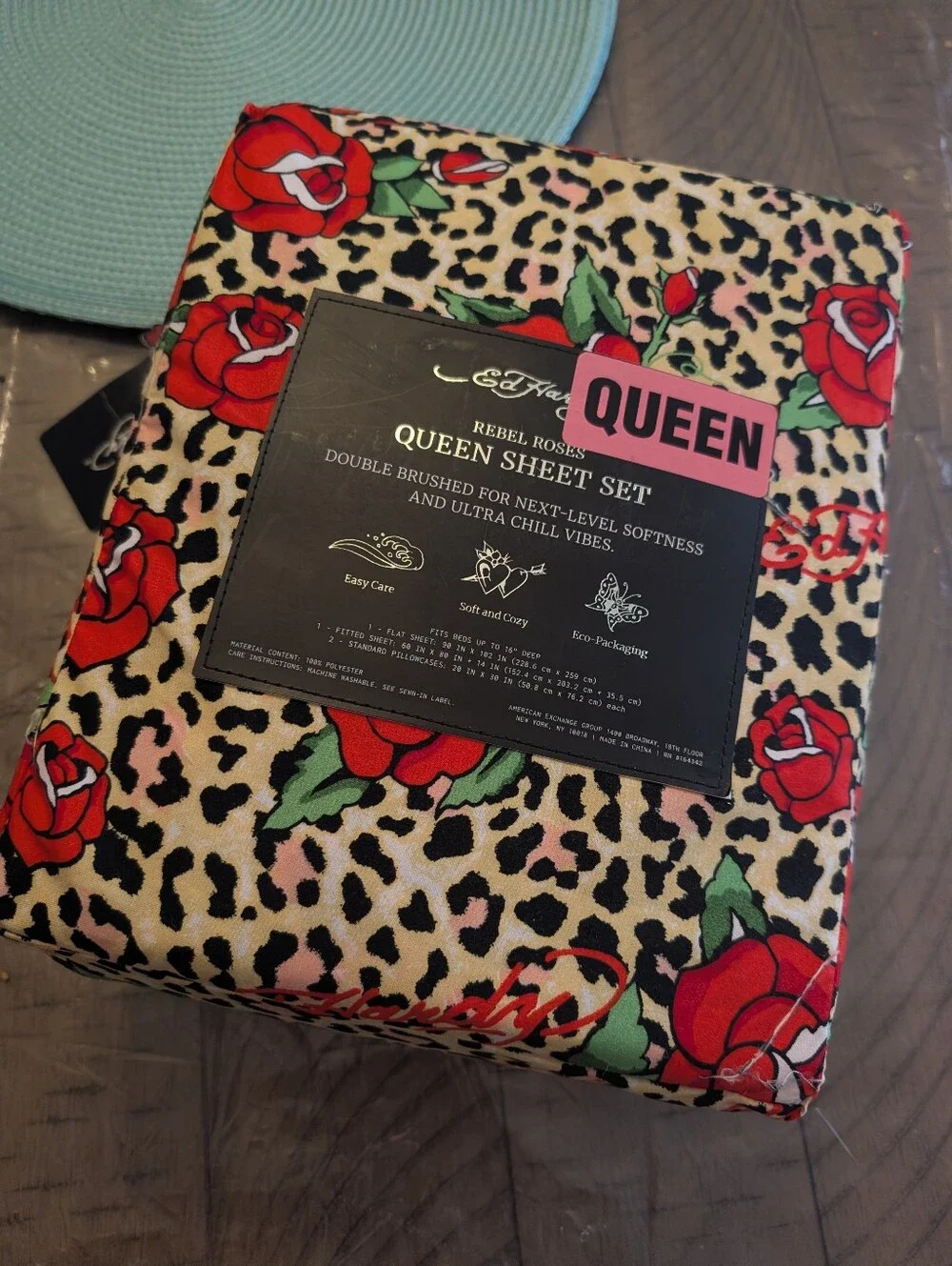 Ed Hardy Queen Sheet Set - Red Roses with Cream Leopard Print